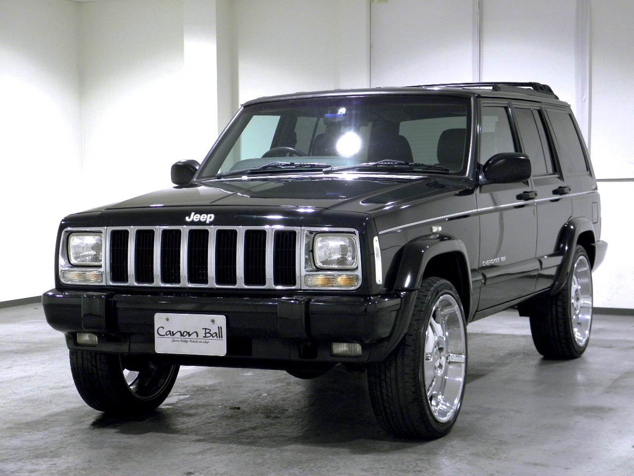 ジープ チェロキー 中古車／Jeep／ジープ中古専門店【キャノンボール】埼玉・16号線沿い